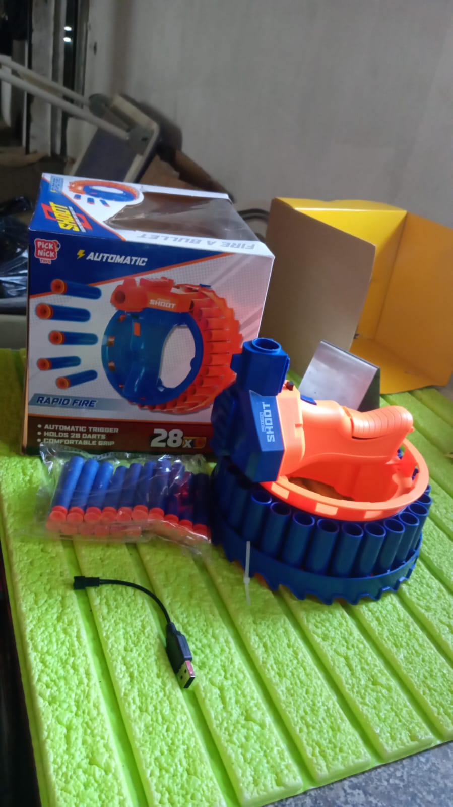 Electric Blaster Toy Gun – 28 Soft Bullets, Safe & Fun for Kids