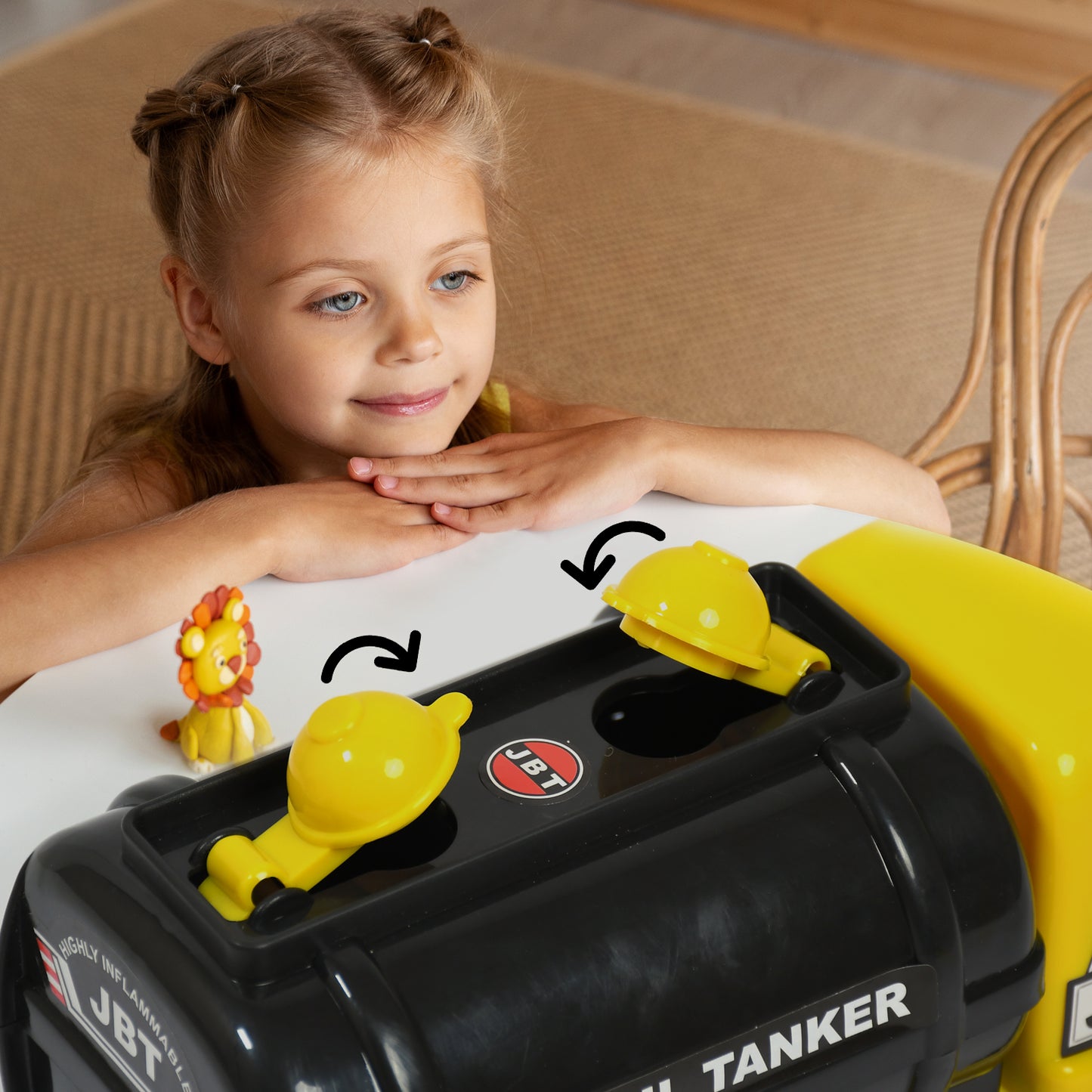 Water Tanker Vehicle Truck