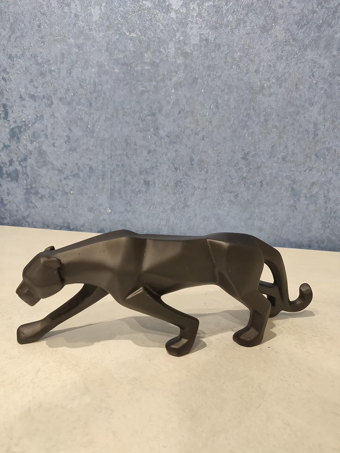 Resin Black Jaguar Showpiece for Home Decor/Black Panther Statue for Living Room Decor, Cheetah Showpiece Office Decor Item, Pack of 1 (Black)