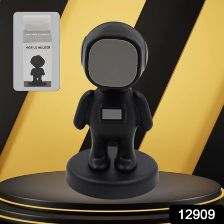 Astronaut Magnetic Car Phone Holder – 360° Rotation